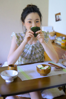 女超人啄木鸟
