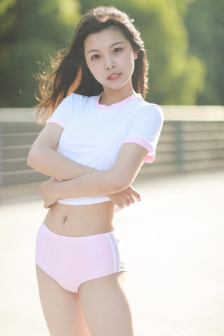 久久久久97国产精华液好用吗